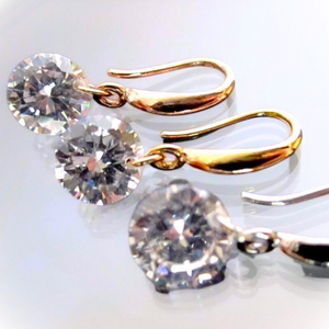 Naked IOBI CZ Drill Earrings for Woman