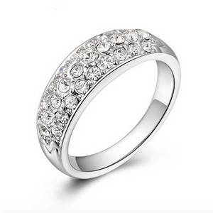 18K Gold Pave Austrian Crystals Band Cocktail Ring for Women