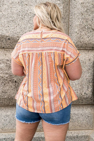 Tribal Geometric Print Plus Size Short Sleeve Top