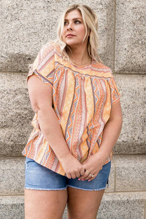 Tribal Geometric Print Plus Size Short Sleeve Top