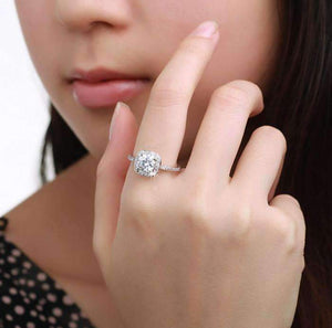 14K Gold Plated Bella Vita Halo 2 CT Round Austrian Crystal Ring for Women