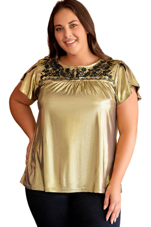 Plus Size Floral Embroidered Short Sleeve Top